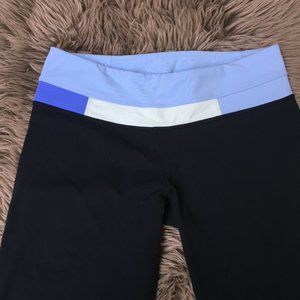 Lululemon black & blue wide leg crop capri pant - size 6
